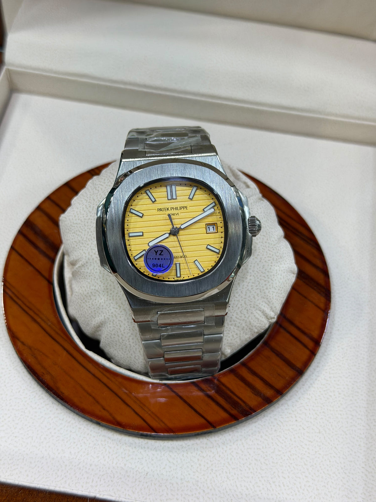 Patek Phillipe Nautilus Full Automatic Master Grade Watch without original box.