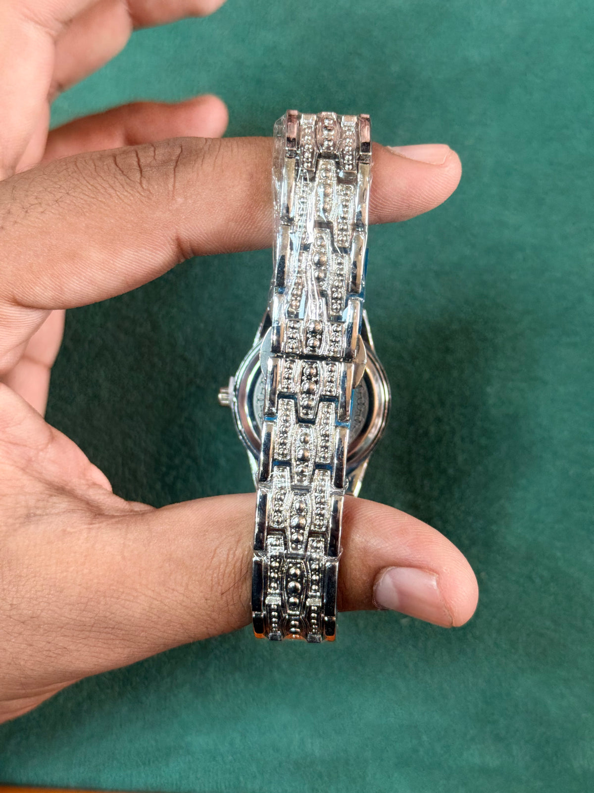 Ladies Chain Watch Pink Dial Diamond Bazzel
