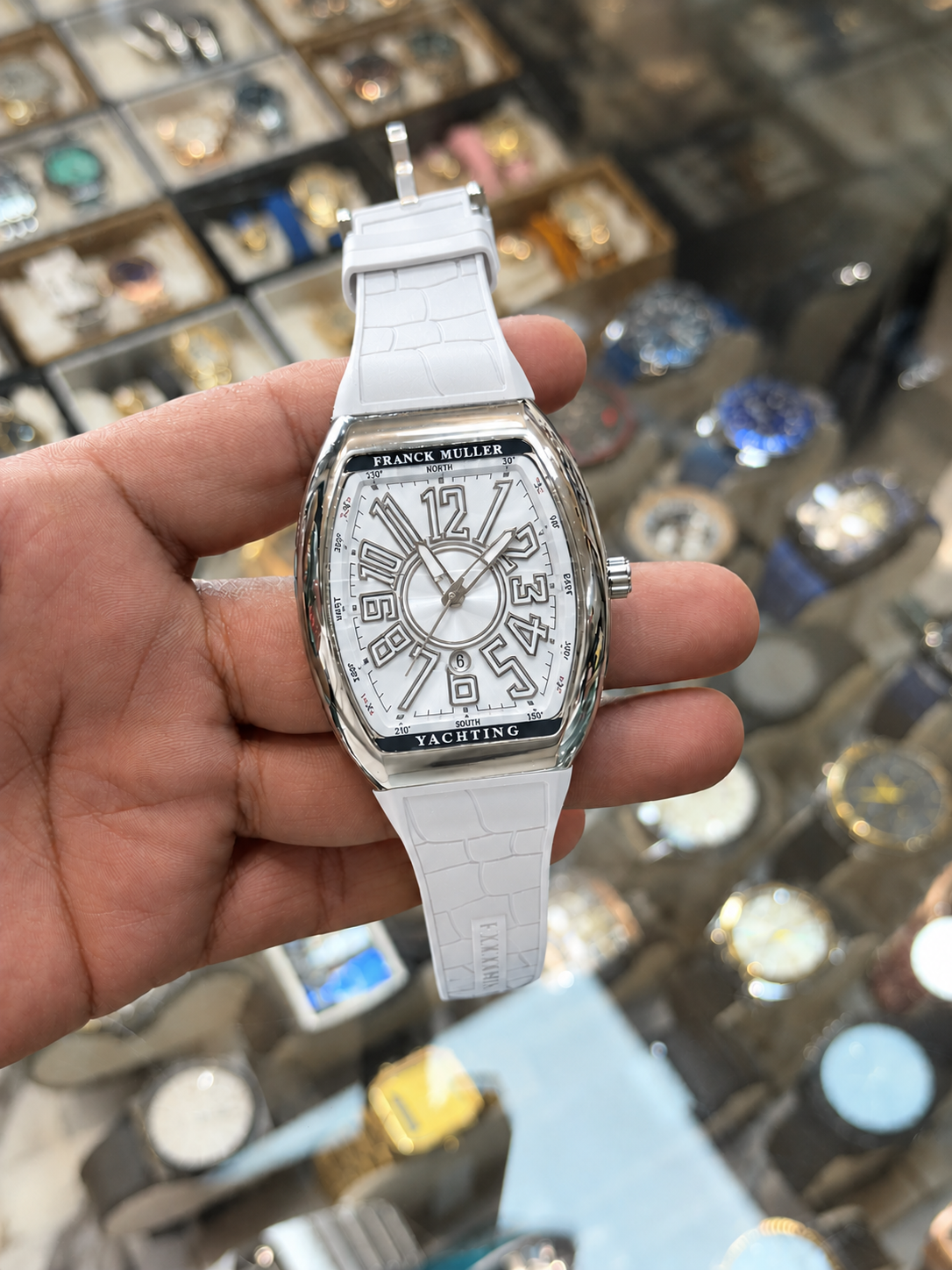 FM Yatching Available with Premium Strap