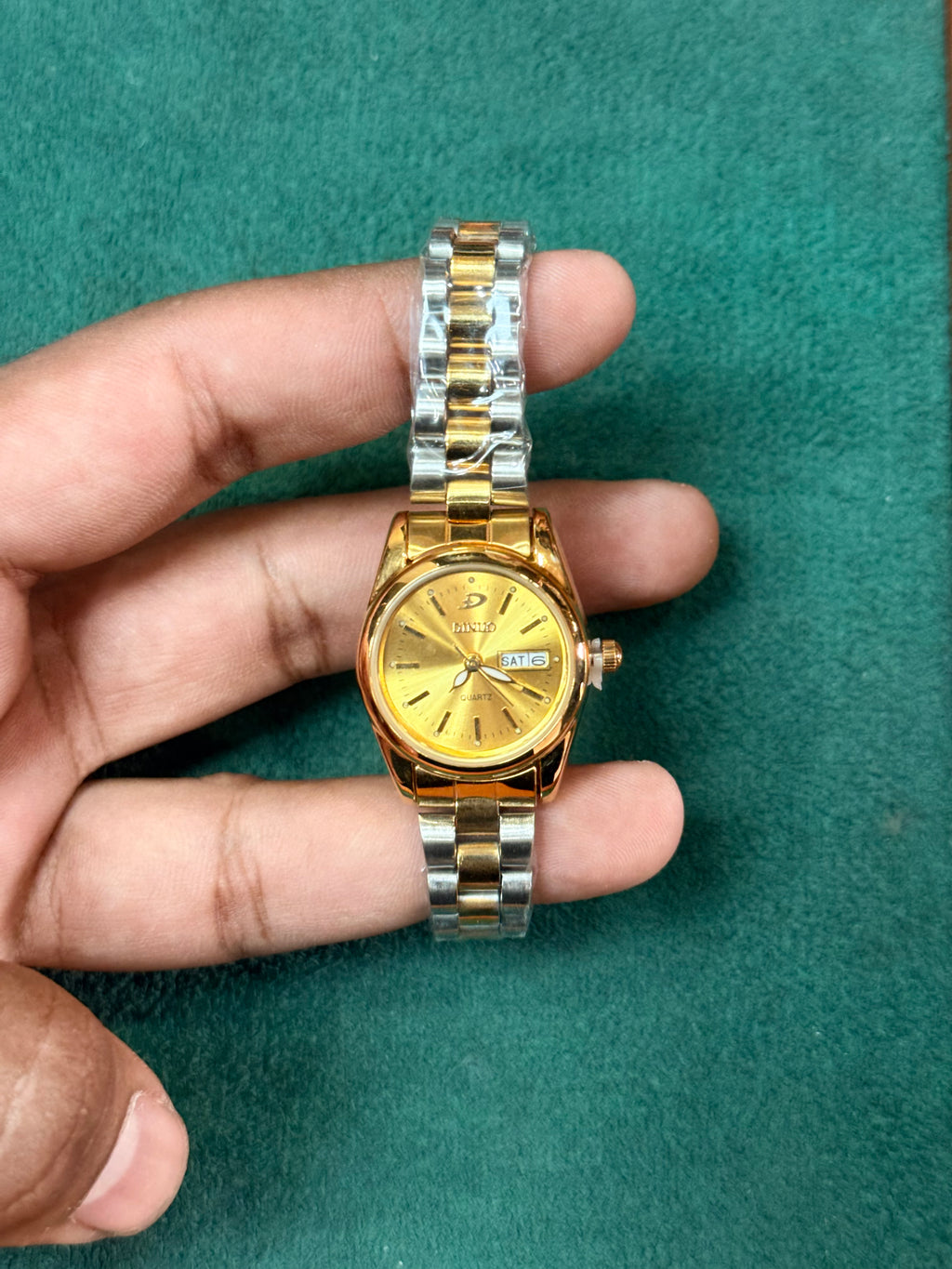 Ladies Chain Watch Available