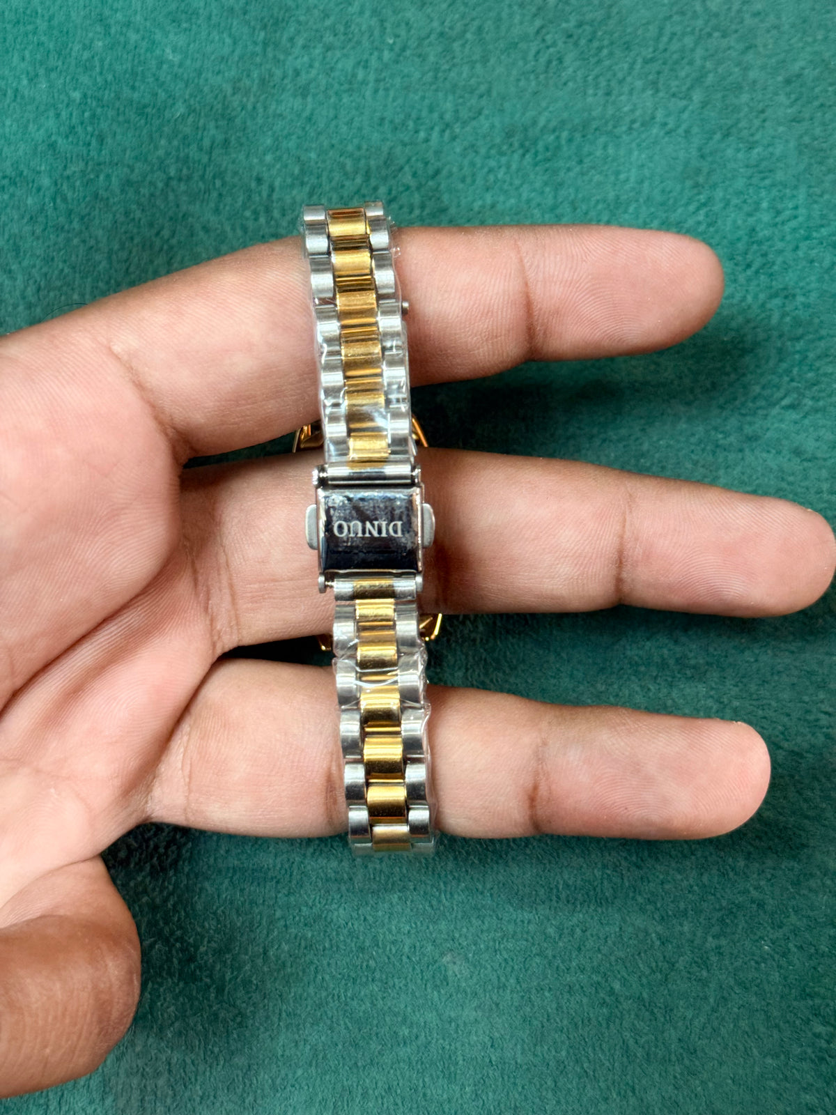 Ladies Chain Watch Available