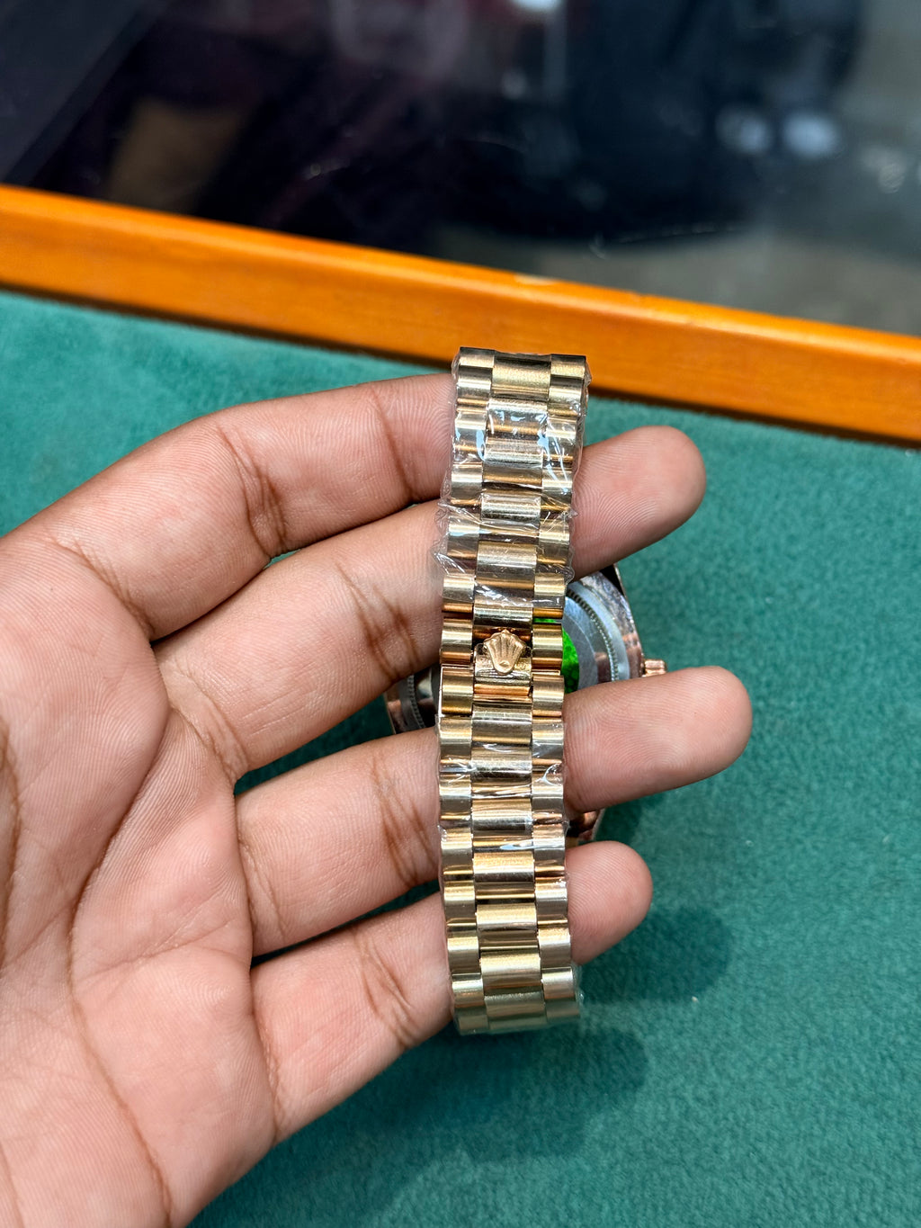 ROLEX Day Date Available In Presidential Chain