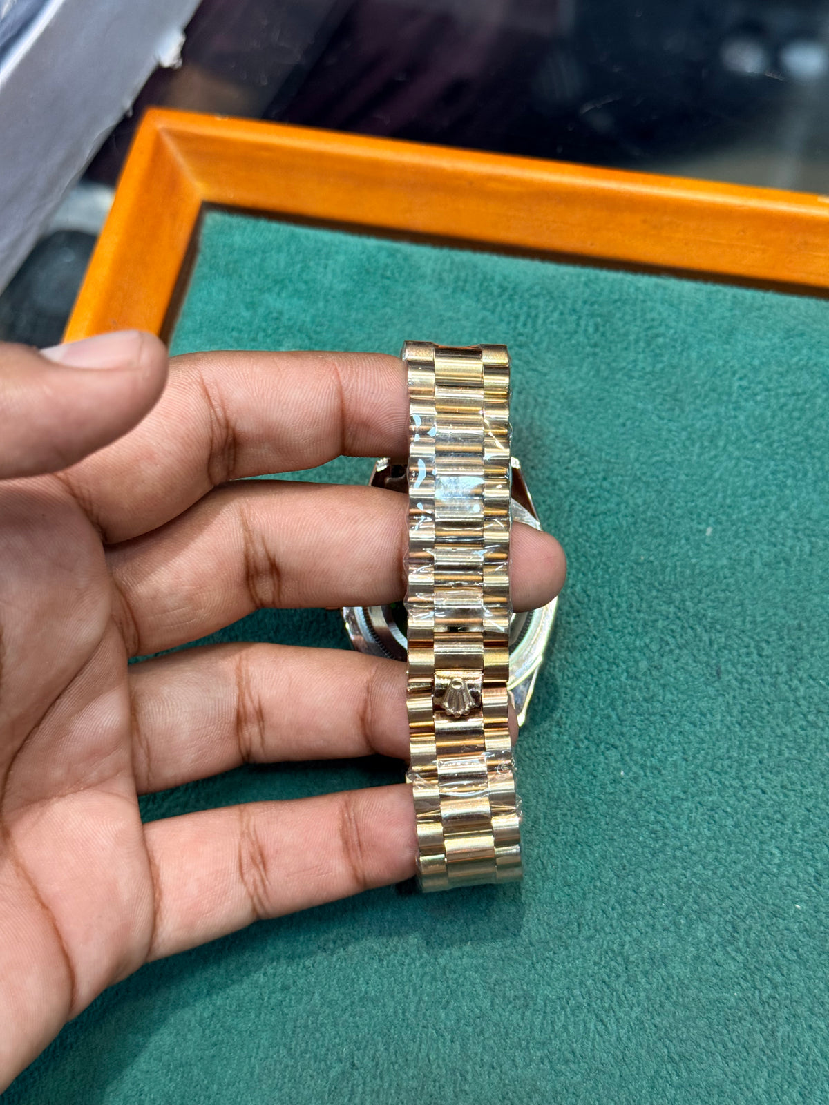 ROLEX Day Date Available In Presidential Chain